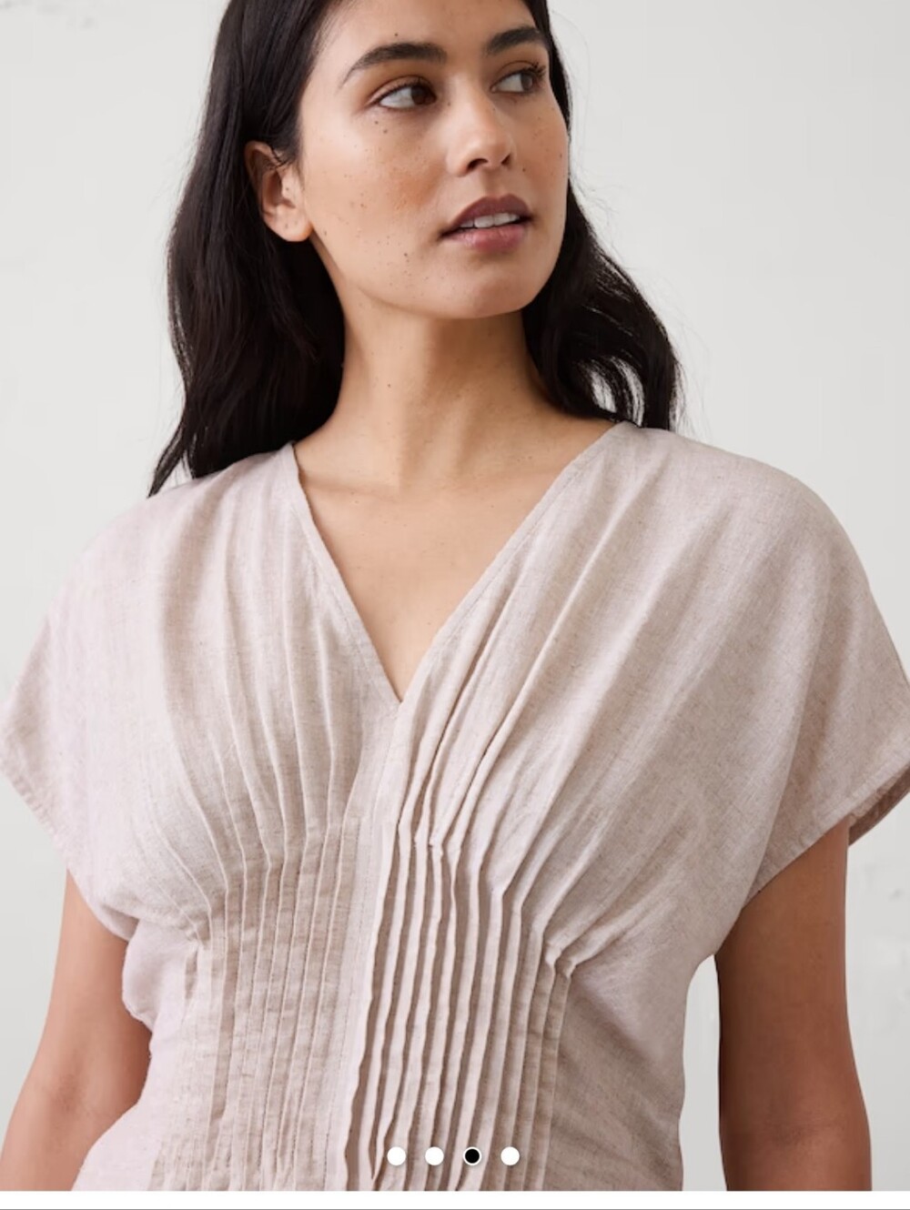 Banana Republic Cream Pintuck V-Neck Tunic